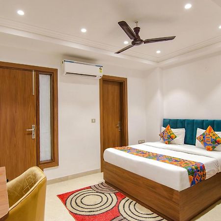 Fabhotel La Serene Bnb- Ashok Vihar Nowe Delhi Zewnętrze zdjęcie