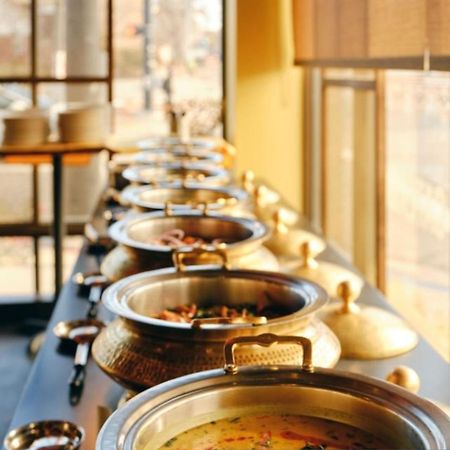 Fabhotel La Serene Bnb- Ashok Vihar Nowe Delhi Zewnętrze zdjęcie