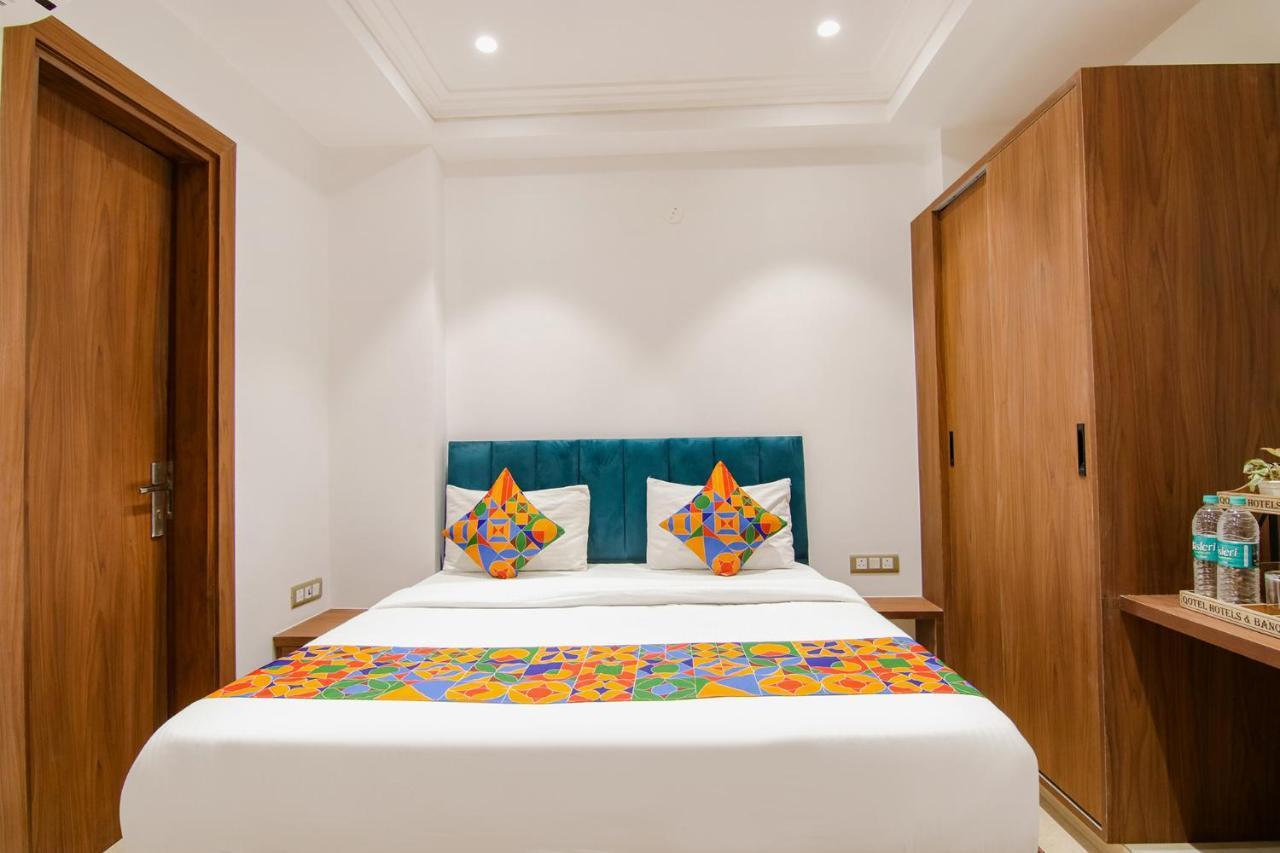 Fabhotel La Serene Bnb- Ashok Vihar Nowe Delhi Zewnętrze zdjęcie