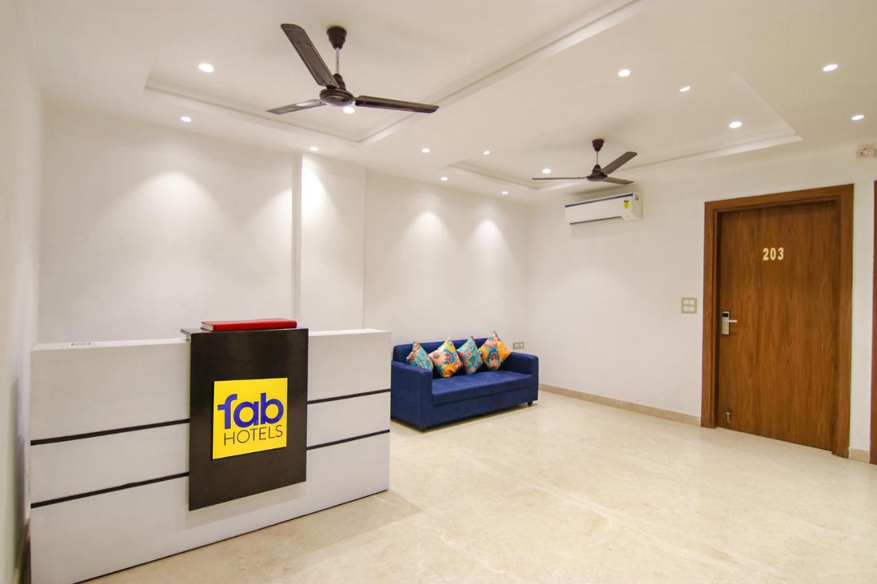 Fabhotel La Serene Bnb- Ashok Vihar Nowe Delhi Zewnętrze zdjęcie