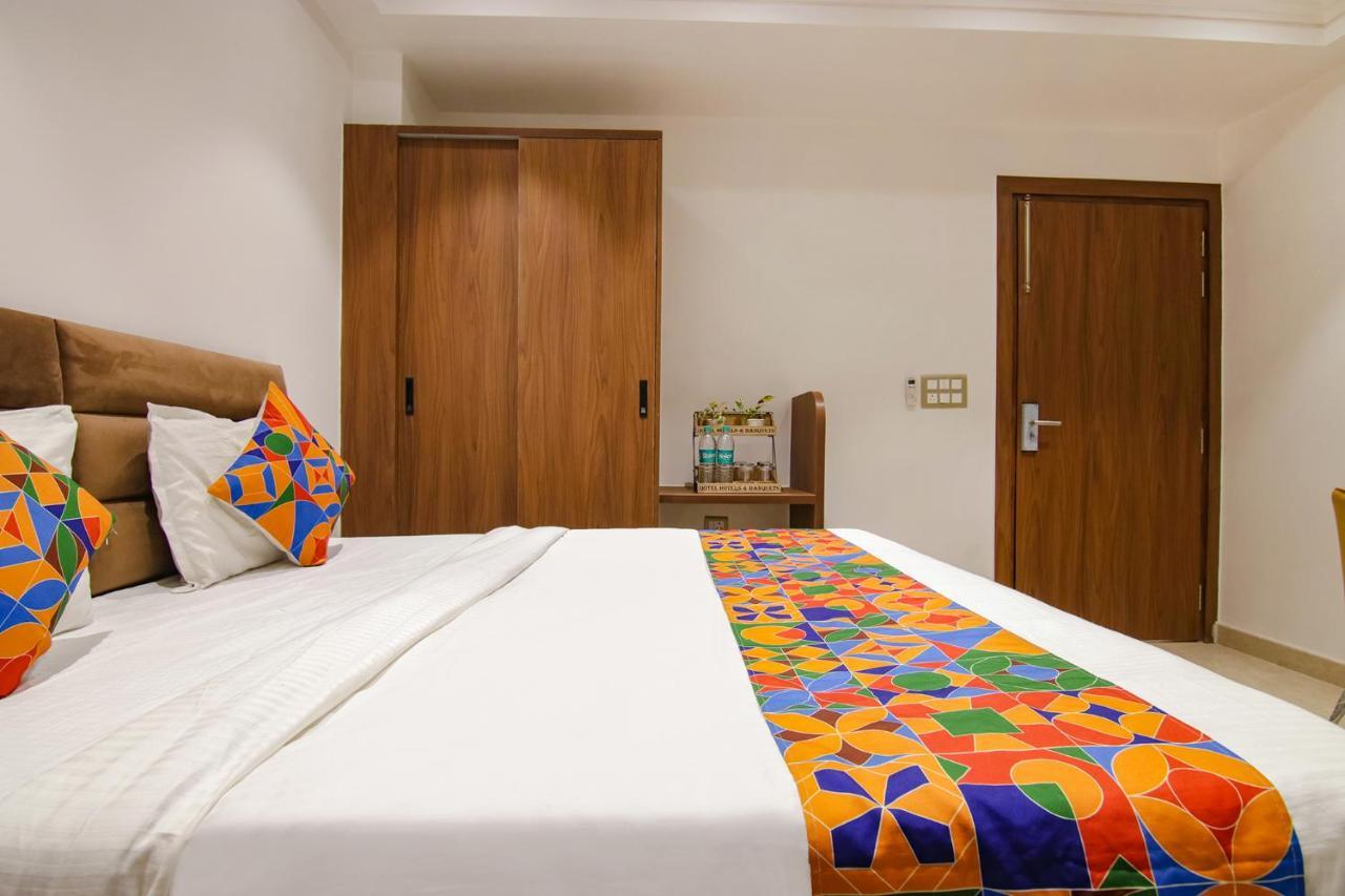 Fabhotel La Serene Bnb- Ashok Vihar Nowe Delhi Zewnętrze zdjęcie